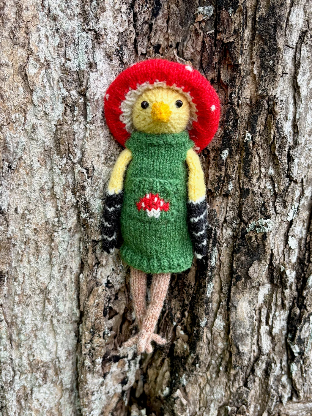 Goldfinch Amanita Pattern